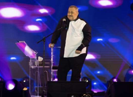 موسم جدة: جورج وسوف يعود بالعكاز